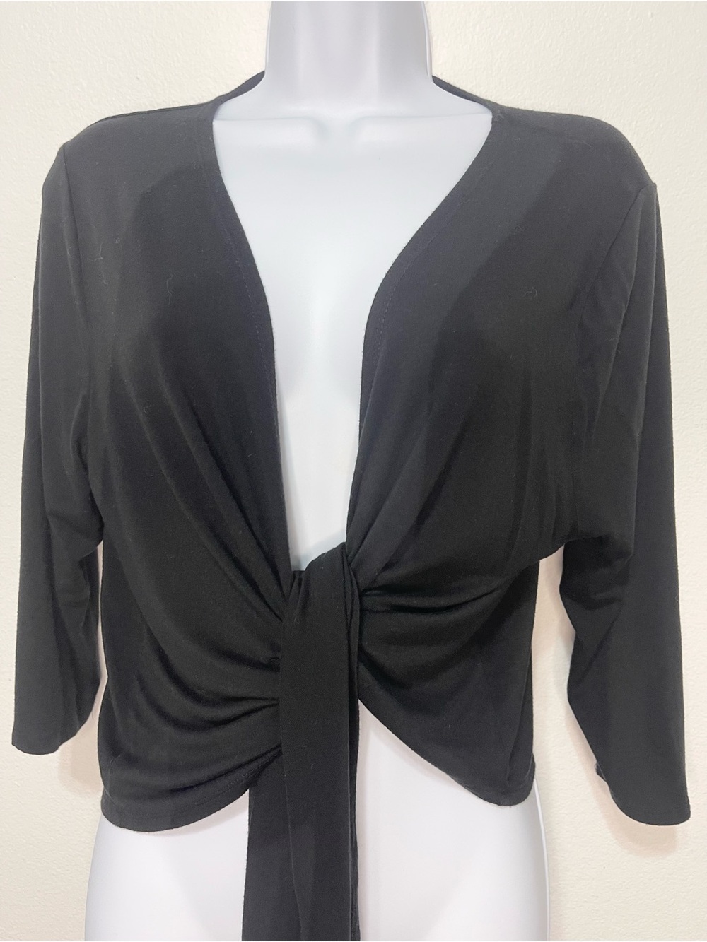 august silk Black Tie-Front Crop Top Cardigan Size XL EUC